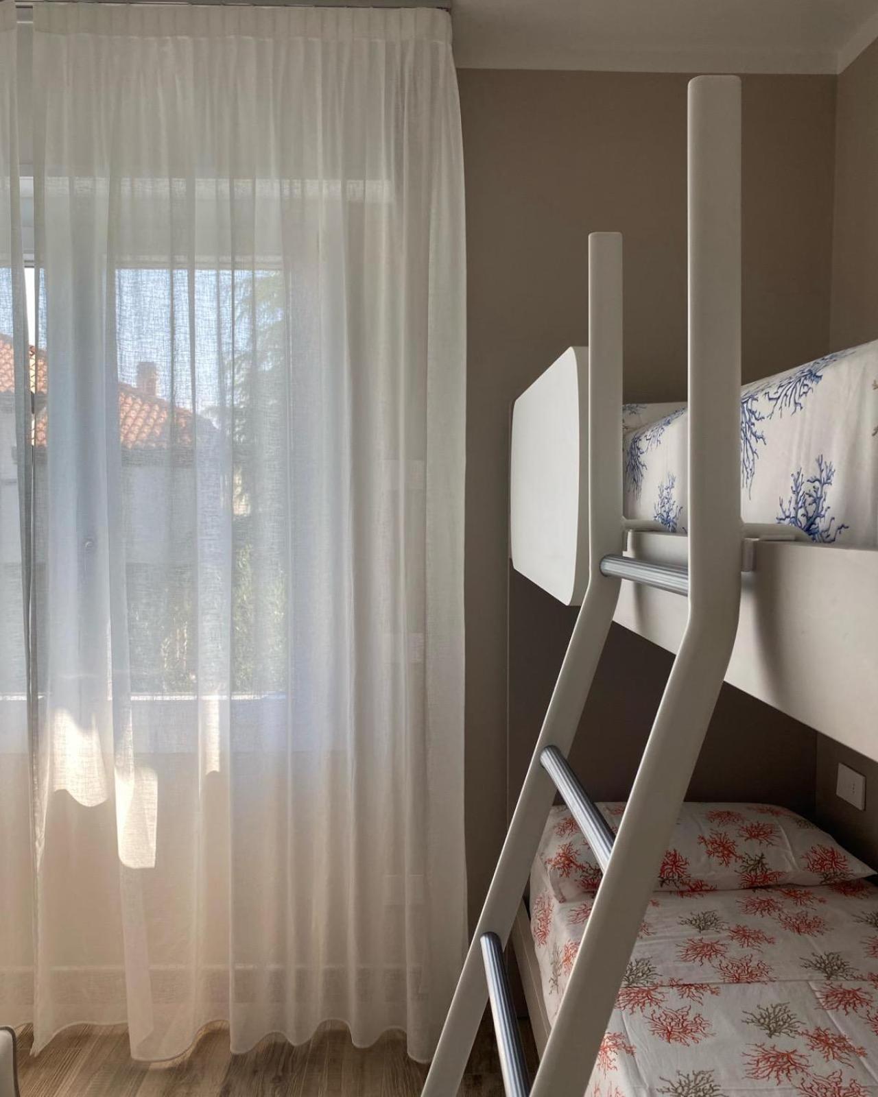 Appartamento Chiara Salò Exteriör bild
